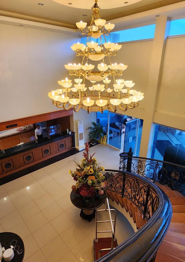 بنغلاو Villa Tomasa Alona Kew White Beach Resort المظهر الخارجي الصورة