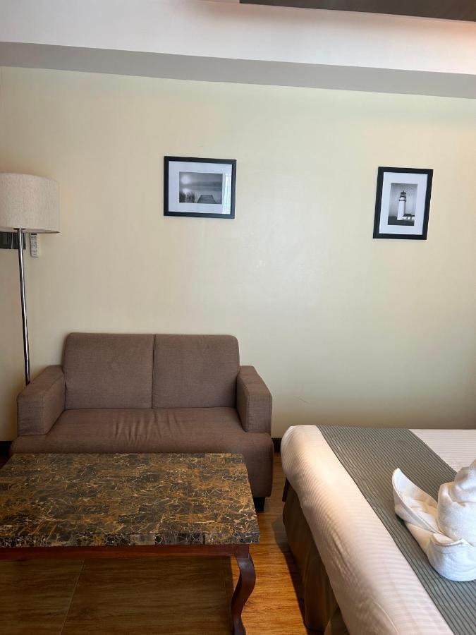 بنغلاو Villa Tomasa Alona Kew White Beach Resort المظهر الخارجي الصورة