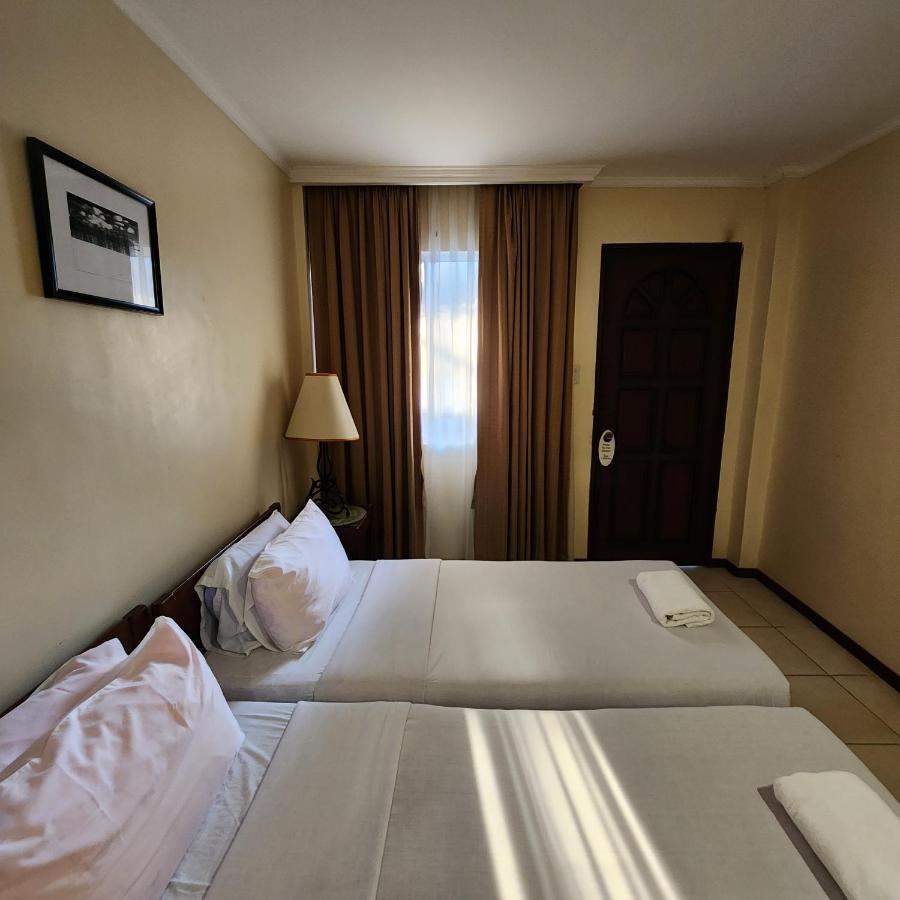 بنغلاو Villa Tomasa Alona Kew White Beach Resort المظهر الخارجي الصورة