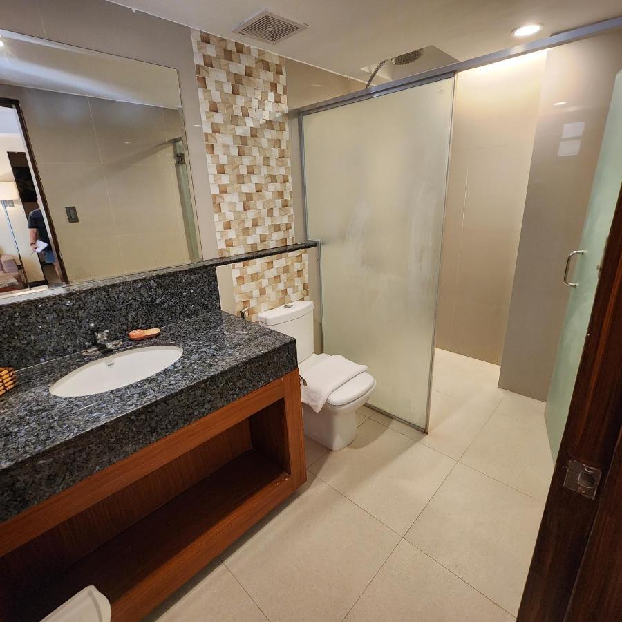 بنغلاو Villa Tomasa Alona Kew White Beach Resort المظهر الخارجي الصورة