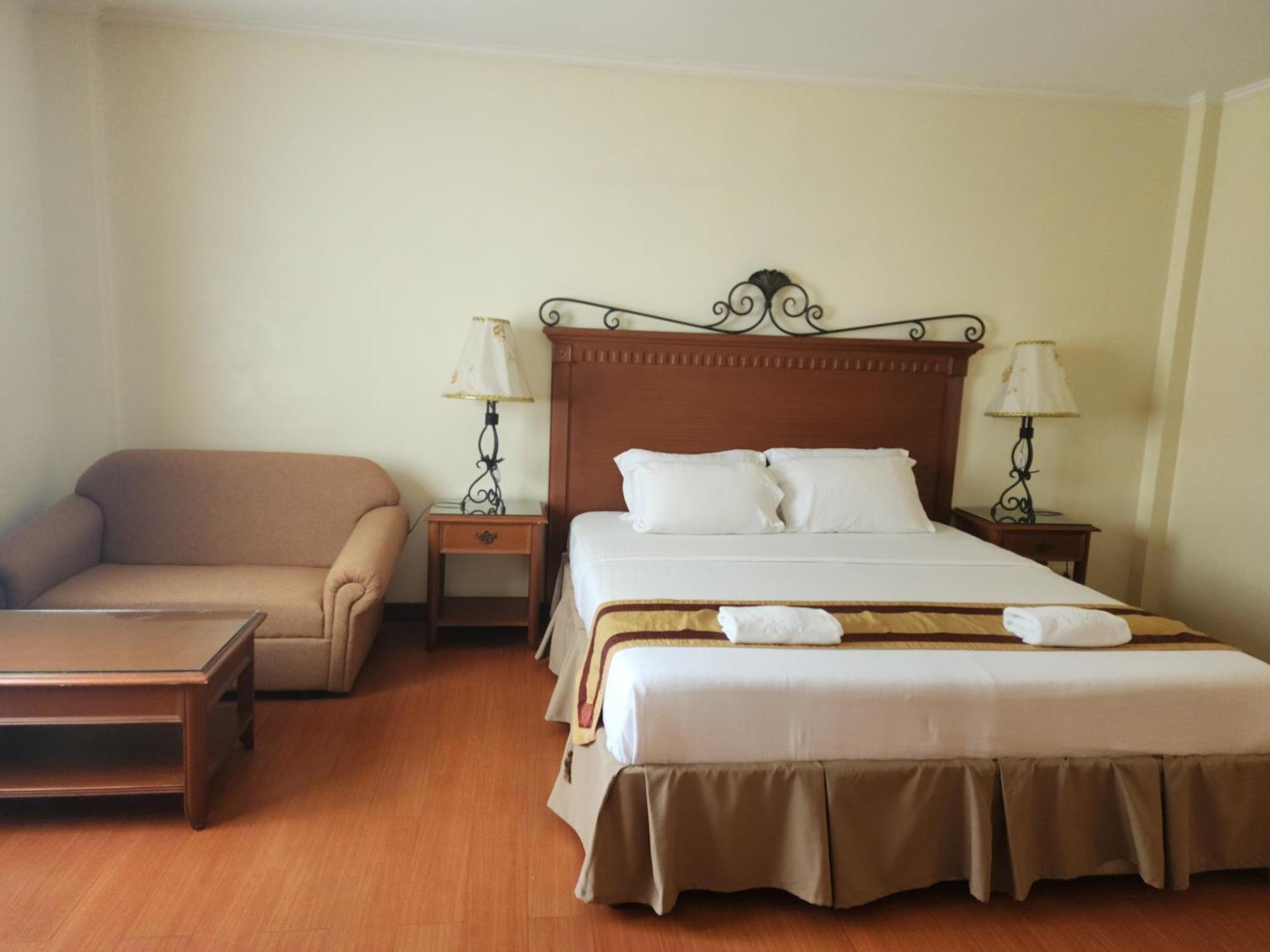 بنغلاو Villa Tomasa Alona Kew White Beach Resort المظهر الخارجي الصورة