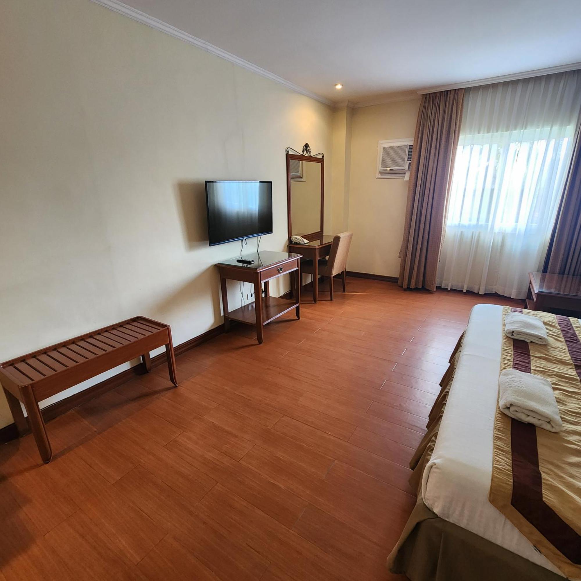 بنغلاو Villa Tomasa Alona Kew White Beach Resort المظهر الخارجي الصورة
