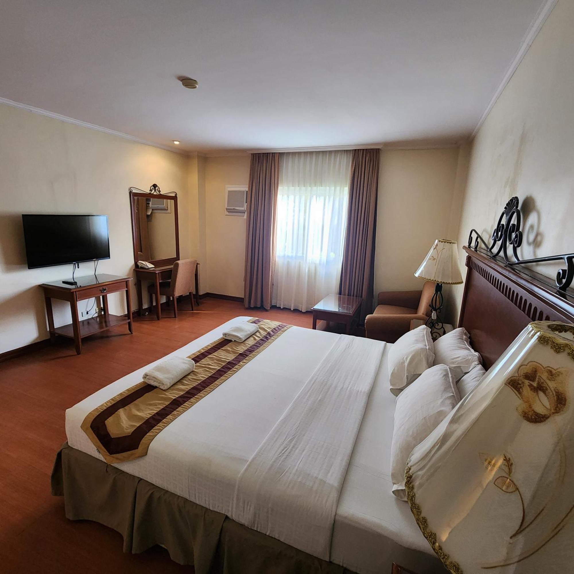 بنغلاو Villa Tomasa Alona Kew White Beach Resort المظهر الخارجي الصورة