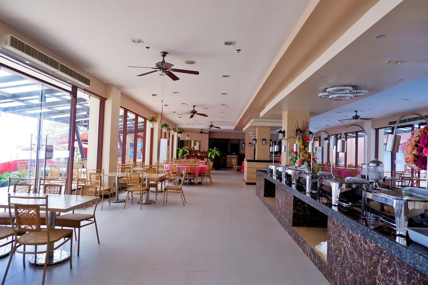 بنغلاو Villa Tomasa Alona Kew White Beach Resort المظهر الخارجي الصورة